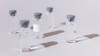 Vaccination. En quoi consiste cette atténuation des microbes à la base de son vaccin ? Pasteur aurait-il réussi à « dompter » les microbes ?