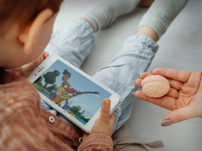 Colaboração e comunicação: explore como as ferramentas tecnológicas estão promovendo a interação entre alunos e professores, facilitando a troca de ideias e o compartilhamento de conhecimento