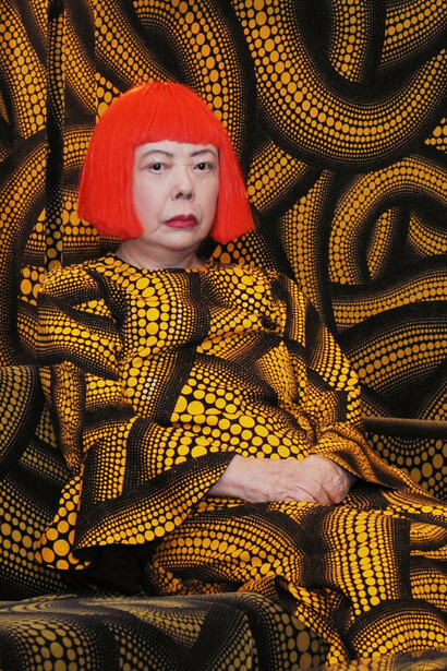 Kusama with Yellow tree / living room at the Aichi Triennale, 2010. Mit freundlicher Genehmigung der Fondation Beyeler