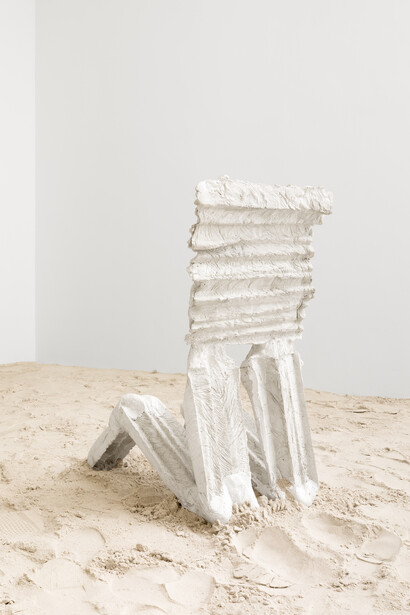 Michael Dean, unfuckingtitled (notkilldeadmeyetnowkillnotme), 2024. Courtesy of the artist and Mendes Wood DM Gallery