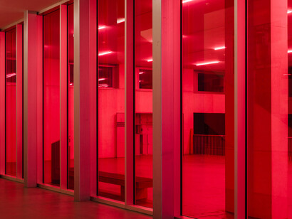 Linda Semadeni, Screen recordings, exhibition view. Courtesy of Migros Museum