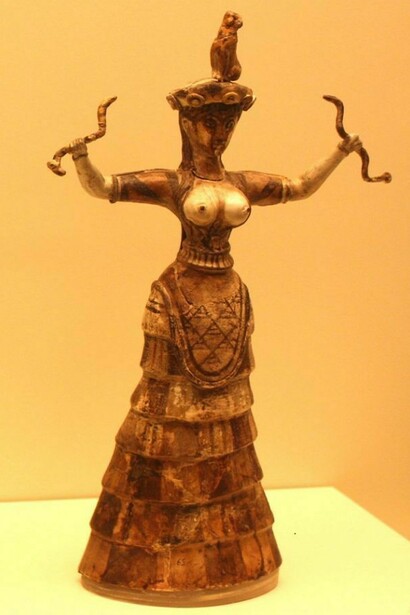 Dea dei serpenti, Creta