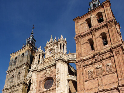 Astorga. Torres de la Catedral de Santa María