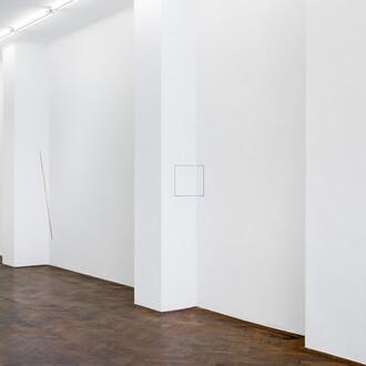 Fred Sandback, The complete multiples, 1968–94, exhibition view. Courtesy of Galerie Hubert Winter