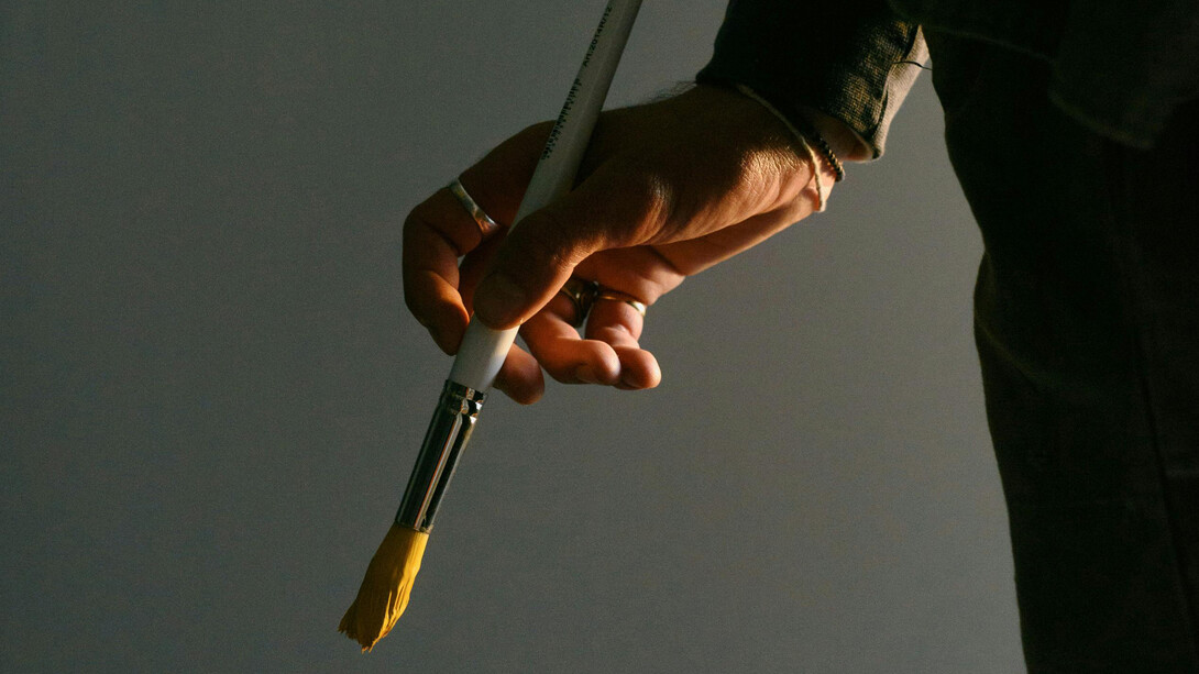 Descubra a origem da inspiração para grandes ideias! Da mitologia grega à neurociência moderna, explore como artistas como Stephen King criam obras memoráveis. Inspire-se agora!