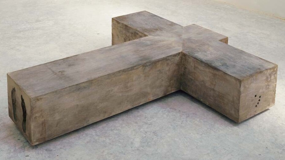 Antony Gormley,
FLESH, 1990.
Concrete. 36 x 198 x 174 cm. Photograph by David Ward, London © the artist.