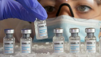 Mindestens 211 Länder und Territorien haben mehr als zwei Milliarden Dosen eines Covid-19-Impfstoffs verabreicht