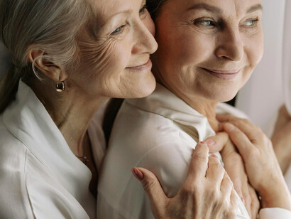 O preconceito etarista e a marginalização dos idosos são problemas que exigem conscientização e ações concretas para inclusão e respeito