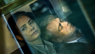Özgü Namal e Tansu Biçer sono rispettivamente Derya Tufan e Aziz Tufan nel nuovo film di İlker Çatak "Yellow Letters"