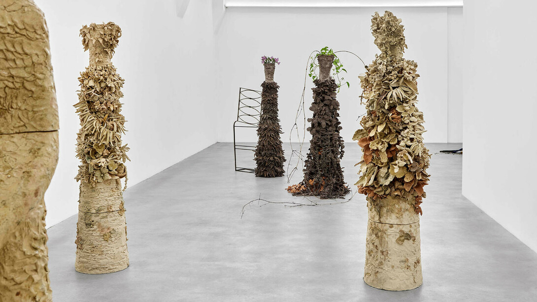 Chiara Camoni, Colonne, exhibition view. Courtesy of SpazioA