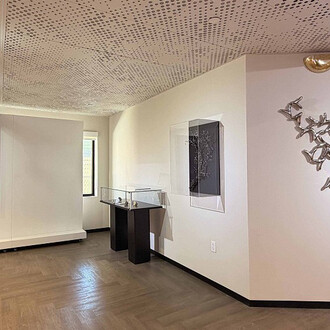 Loris Cecchini, The fluid guest, exhibition view. Courtesy of Diana Lowenstein Gallery