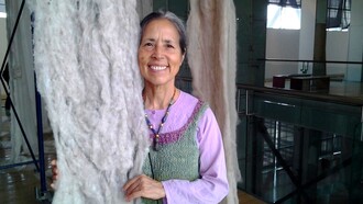 L'artista e poetessa Cecilia Vicuña nel 2014 al Museo Nacional de Bellas Artes, Cile