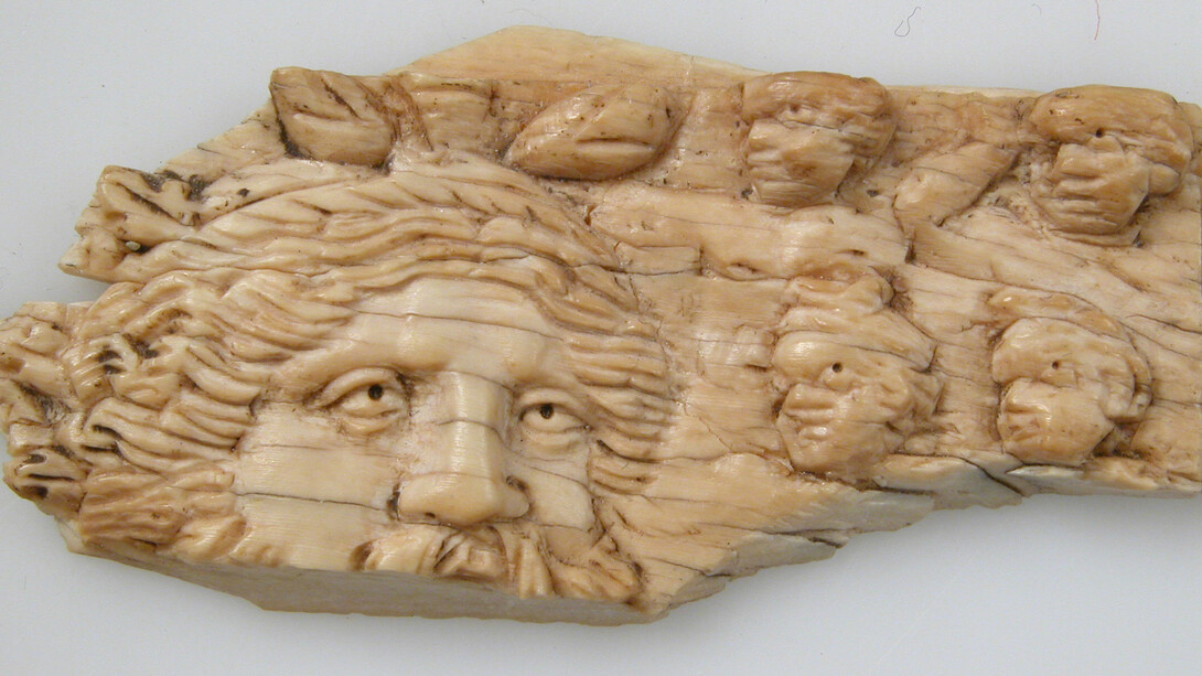 Fragment with personifications of Victory and the Nile, 6th century. Courtesy of the Metropolitan Museum of Art