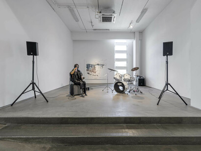 Malte Zenses, Alte eichen, neue bilder, exhibition view. Courtesy of G2 Kunsthalle