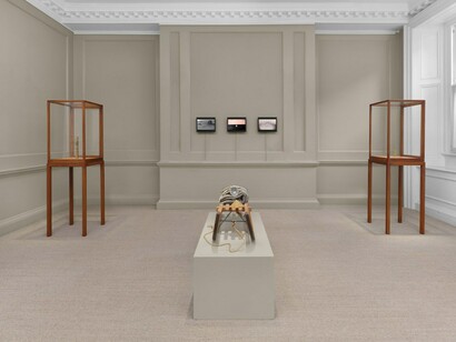 Various artists, Everyone is an artist, exhibition view. Courtesy of Michael Werner Gallery