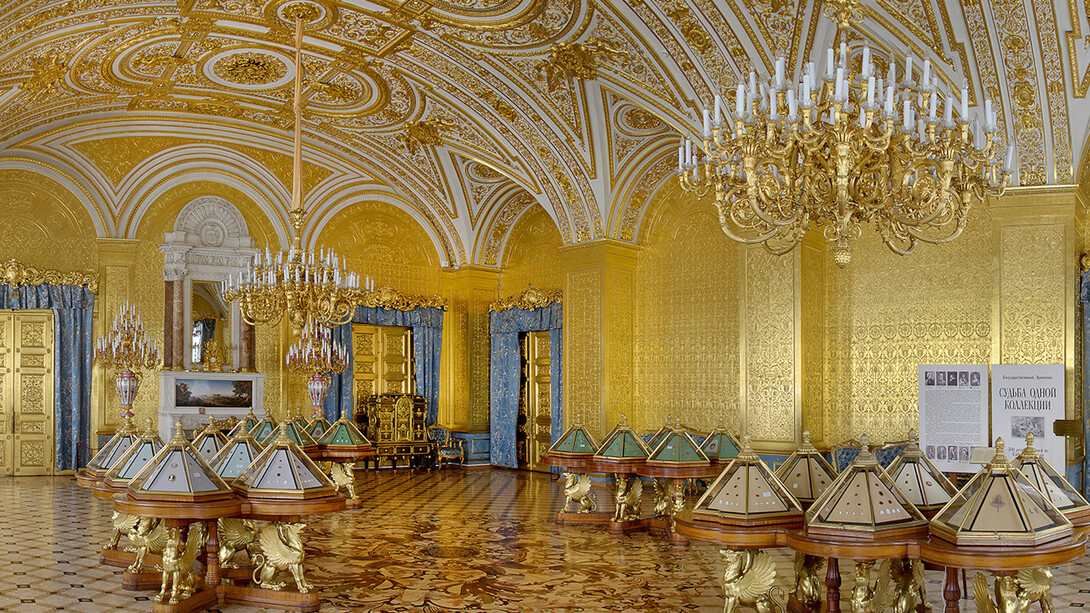 Empress Maria Alexandrovna in the Winter Palace, Exhibition view. Courtesy of The State Hermitage Museum