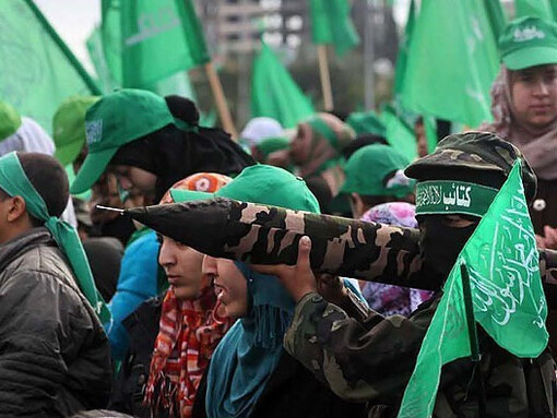 A Hamas soldier with a rocket launcher at a demonstratation