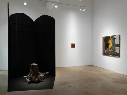 Farshid Bazmandegan, Drifting in between, exhibition view. Courtesy of Track 16 Gallery