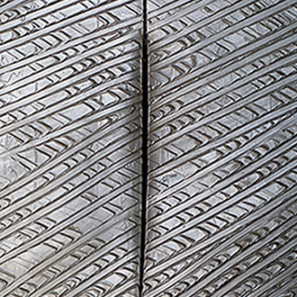 Lucio Fontana (1899-1968), Concetto spaziale, 1961, 100x80 cm, olio e taglio su tela (dettaglio)