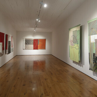 Maïmouna Guerresi, A’ishah. Los caminos del alma (A’ishah. The paths of the soul), exhibition view. Courtesy Mariane Ibrahim Gallery