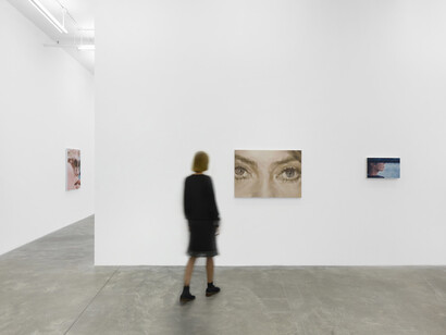Various artists, Dreams, jokes, mistakes, exhibition view. Courtesy of Casey Kaplan Gallery