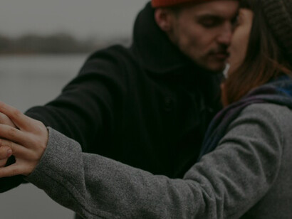 Strengthening relationships: couple's emotional honesty, love, and trust displayed through communication and body language