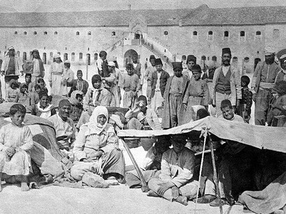 Armenian refugees camps Aleppo 1918 main Ottoman barracks