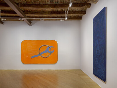 Giulio Turcato, Cosmic infinity, exhibition view. Courtesy of The Secci Gallery