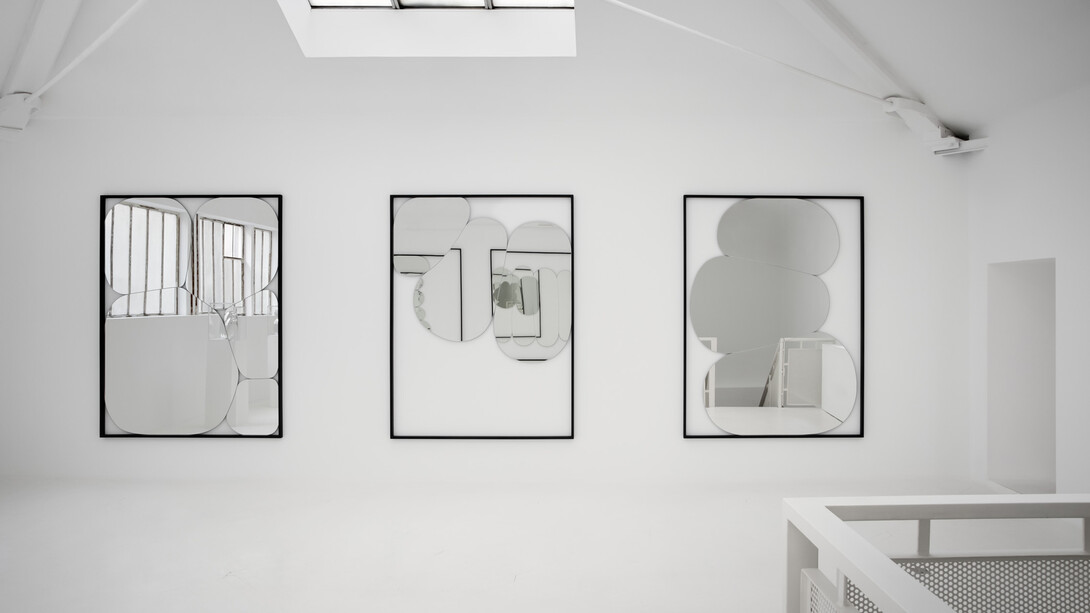 Paul Cocksedge, Squeeze, exhibition view. Courtesy of Carpenters Workshop Gallery