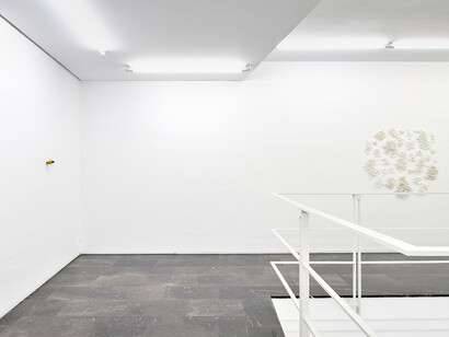 M Reme Silvestre, L'escala fosca del desig no té barana, exhibition view. Courtesy of Luis Adelantado Gallery