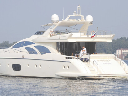 Azimut 98 Leonardo, "Enigma", Moscow, Russia
