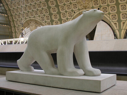 "L’Ours Blanc" (1922), by Francois Pompon, at the Musée d'Orsay in Paris. Courtesy of Wikimedia Commons