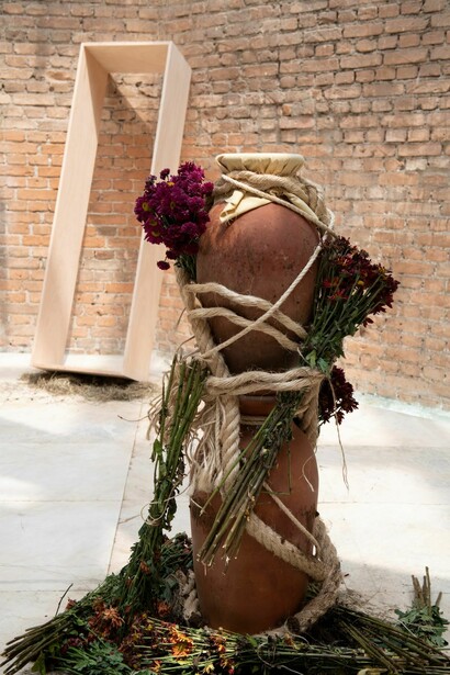 Dan Lie, Let go, exhibition view. Courtesy of Pinacoteca