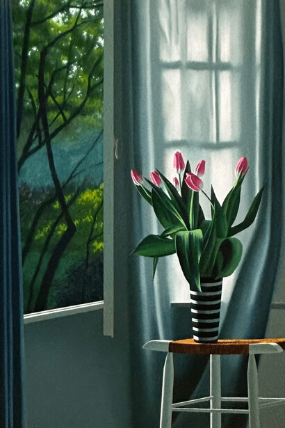 Bruce Cohen, Tulips silhouetted against curtain, 2024. Courtesy of Berggruen Gallery
