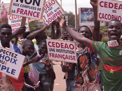 Protest against France and the West African regional bloc known as ECOWAS in the streets of Ouagadougou, Burkina Faso, 4 October, 2022