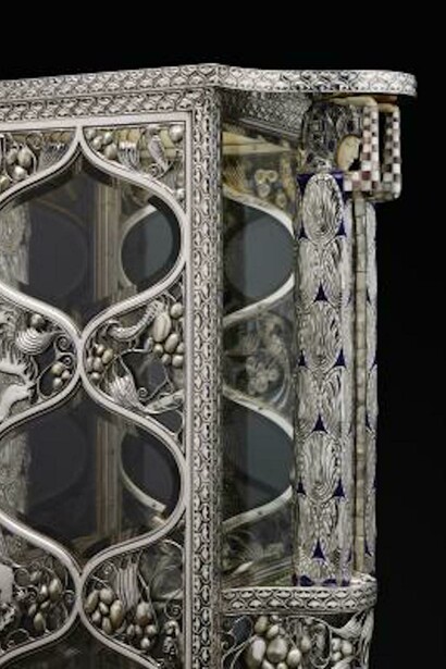 The Wittgenstein Vitrine. Courtesy of Dallas Museum of Art