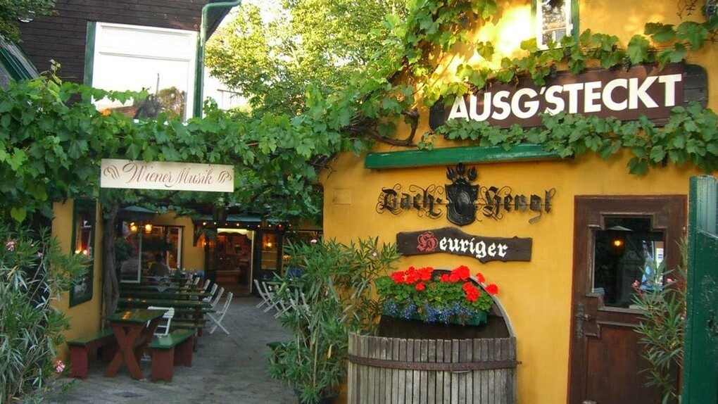 Grinzing, Viena. Uno de los Heuriger más pintorescos de la zona