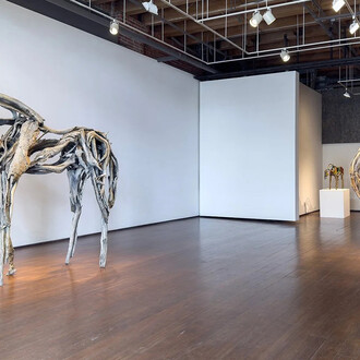 Deborah Butterfield, Sculpture, exhibition view. Courtesy of Greg Kucera Gallery