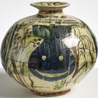 Armageddon Feels so Very Re-assuring
Grayson Perry
1988
Glazed ceramic
Collection of the artist
© Grayson Perry Courtesy the artist and
Victoria Miro