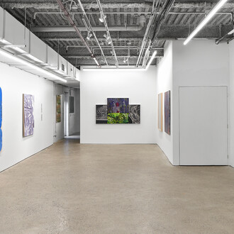 Various artists, Broad picnic, exhibition view. Courtesy of Europa Gallery