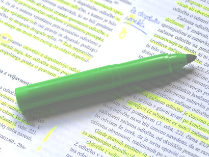 La sottolineatura può essere lineare orizzontale oppure una cerchiatura in cui si evidenziano sempre e soltanto parole chiave