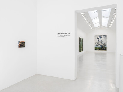 Emma Webster, The engine of beasts, exhibition view. Courtesy of Galerie Perrotin