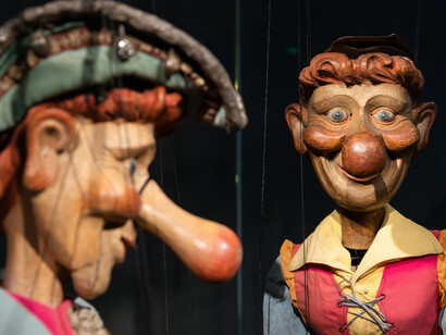 Various artists, Behind the scenes², exhibition view. Courtesy of Albertinum Museum