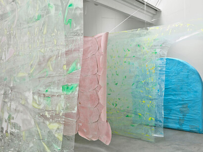 Karla Black, exhibition view, Modern Art, 13 October - 8 November 2014, Copyright the artist; Courtesy Stuart Shave/Modern Art, London, and Gisela Capitain, Cologne; Photography RG Image