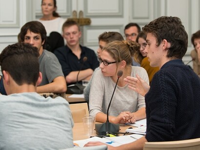 L'égalité est au centre des engagements des jeunes de 18 à 24 ans