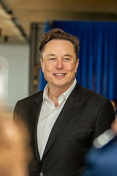 United States Air Force Academy, Colorado. -- Tesla Chief Executive Officer Elon Musk poses for a photograph with U.S. Air Force Academy Cadets in Mitchell Hall during a tour hosted by Superintendent Lt. Gen. Richard Clark on April 7, 2022