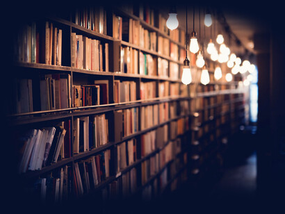 Biblioteca. Avere uno sguardo profondo sul mondo, su come vanno le cose, su come dovrebbero andare e poi leggere, studiare, ma più di ogni altra cosa cercare di capire