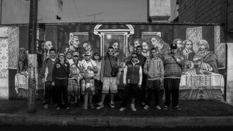 Alejandro Medina documentó en blanco y negro la peregrinación de Tepito a Chalma para crear un registro atemporal sobre la fe, la memoria comunitaria y la identidad del barrio