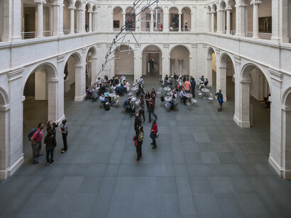 Calderwood Courtyard and Arcades, Photo courtesy of the Harvard Art Museums, Photographer Matthew Monteith