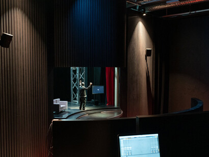 Rimini Protokoll, Alter ego bootleg, exhibition view. Courtesy of Albertinum Museum